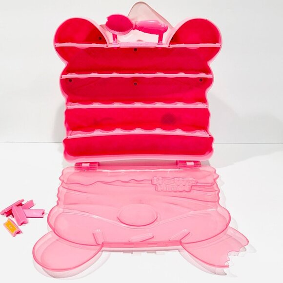 Num Noms Pink Cupcake Collector's Case - Picture 6 of 8